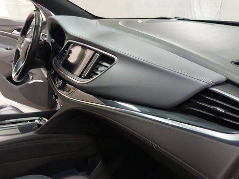 Used 2022 Buick Enclave Essence w/ Experience Buick Package image 29