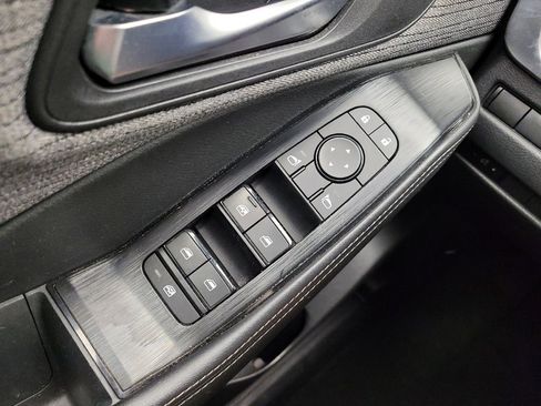 Used 2021 Nissan Rogue SV AWD/4WD image 27