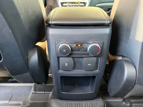 Certified 2020 Ford Explorer XLT w/ Equipment Group 202A RWD image 31