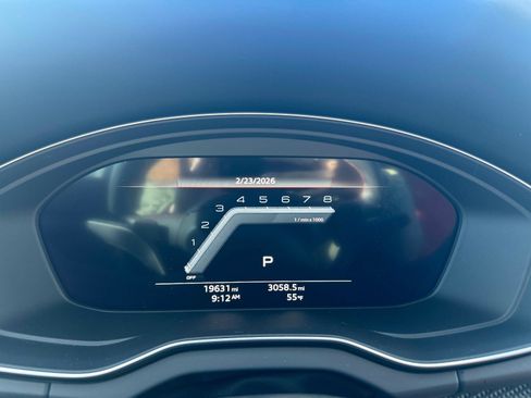 Used 2024 Audi SQ5 Premium Plus w/ S Sport Package image 11