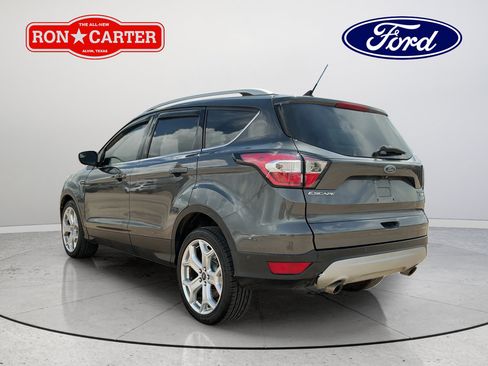 Used 2018 Ford Escape Titanium FWD image 4