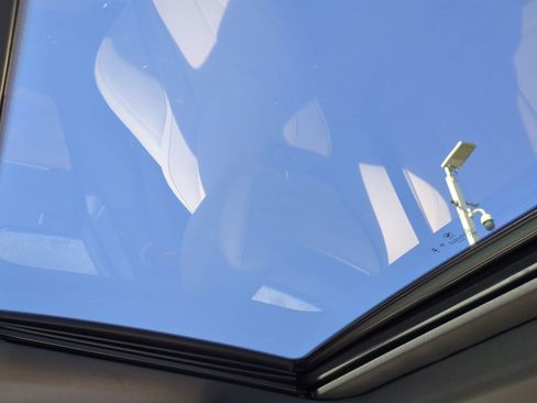 Certified 2023 BMW i4 eDrive35 w/ Premium Package image 26