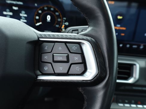 Used 2024 Ford Mustang Premium image 25