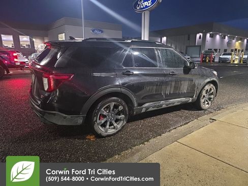 Used 2020 Ford Explorer ST w/ ST Street Pack image 10