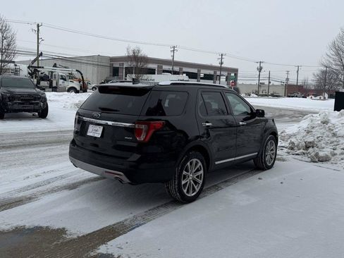 Used 2016 Ford Explorer Limited w/ Equipment Group 301A image 6