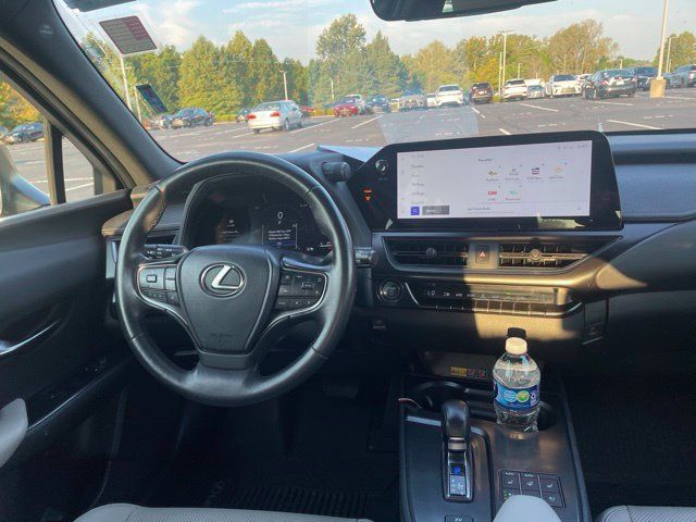 Used 2025 Lexus UX 300h AWD w/ Cold Area Package image 8