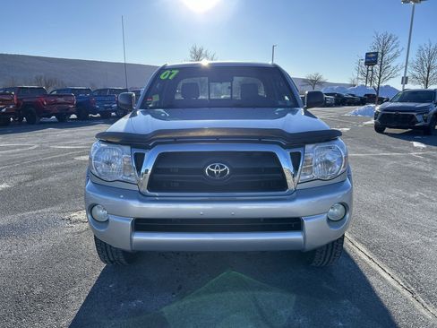 Used 2007 Toyota Tacoma PreRunner image 2