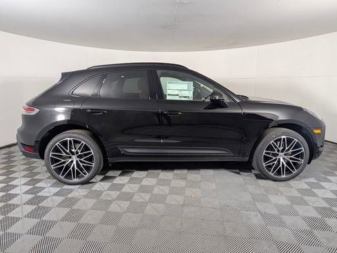 New 2026 Porsche Macan S image 8