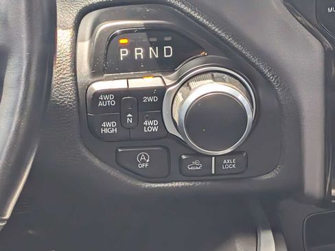 Used 2023 RAM 1500 Big Horn AWD/4WD image 25