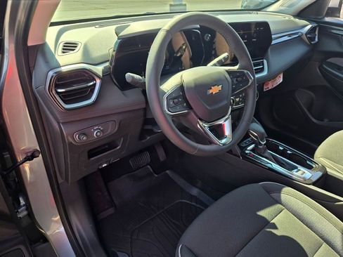 New 2026 Chevrolet TrailBlazer LT w/ Convenience Package image 17