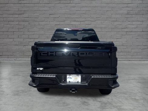 Used 2024 Chevrolet Silverado 1500 Custom w/ Turbomax Blackout Package AWD/4WD image 6