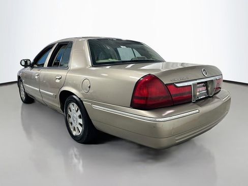 Used 2005 Mercury Grand Marquis LS RWD image 4