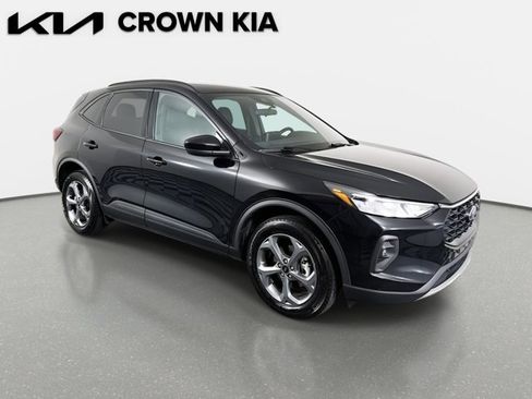 Used 2025 Ford Escape ST-Line Select AWD/4WD image 4