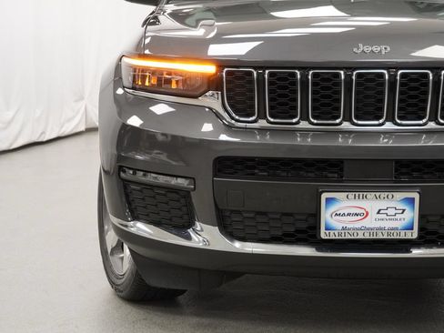 Used 2022 Jeep Grand Cherokee L Limited AWD/4WD image 37