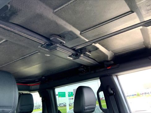 Used 2024 Ford Bronco Big Bend image 13