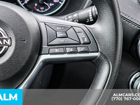 Used 2024 Nissan Sentra SV FWD image 34
