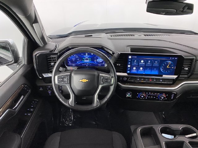 Certified 2022 Chevrolet Silverado 1500 LT AWD/4WD image 15