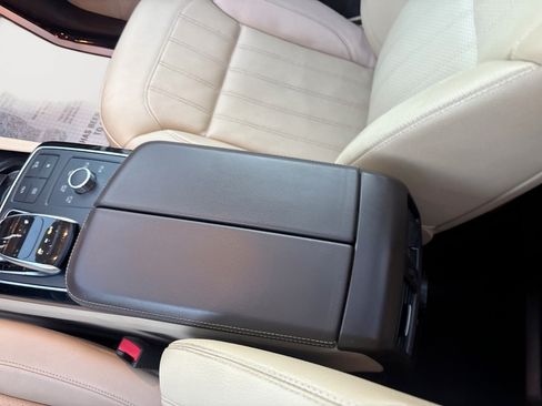 Used 2019 Mercedes-Benz GLS 450 4MATIC w/ Premium 1 Package image 24