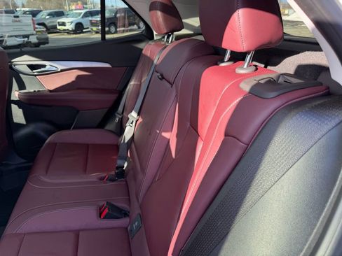 Used 2025 Buick Envision Sport Touring image 9