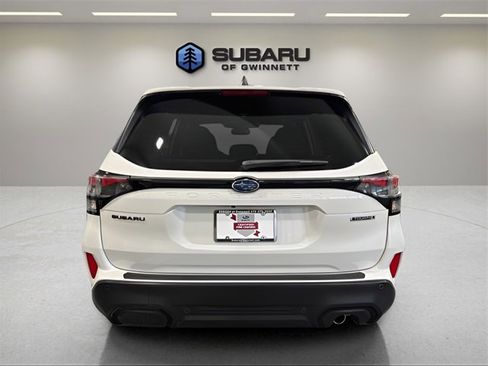 Certified 2025 Subaru Forester Touring w/ Protection Package image 4