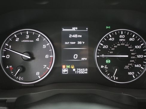 Certified 2025 Subaru Ascent Bronze Edition image 17