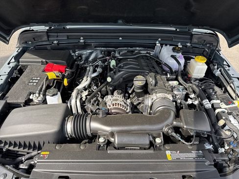 New 2025 Jeep Gladiator Rubicon image 10