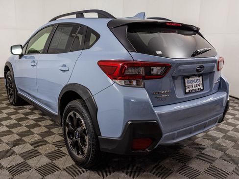 Used 2022 Subaru Crosstrek 2.0i Premium w/ Moonroof Package image 19