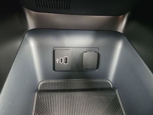 New 2026 Ford Explorer Active w/ Active Comfort Package image 46