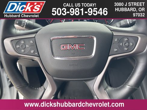 Used 2021 GMC Acadia AT4 w/ Technology Package AWD/4WD image 19