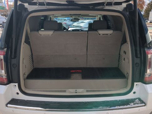 Used 2018 GMC Yukon Denali w/ Denali Ultimate Package image 37