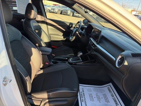 Used 2023 Kia Forte GT-Line image 18