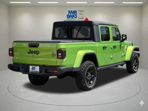 Used 2025 Jeep Gladiator Willys image 7