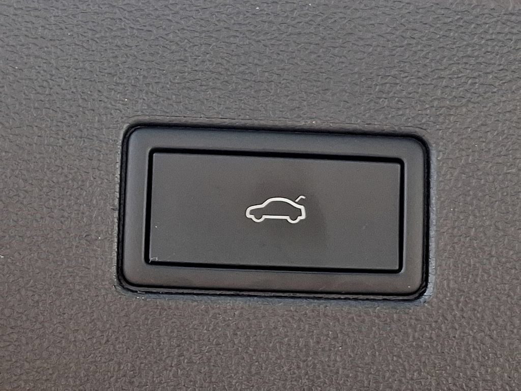 Certified 2024 Volkswagen Atlas SE AWD/4WD image 27