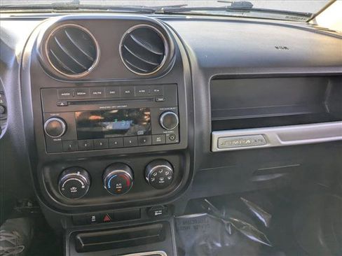 Used 2015 Jeep Compass Sport w/ Power Value Group image 14