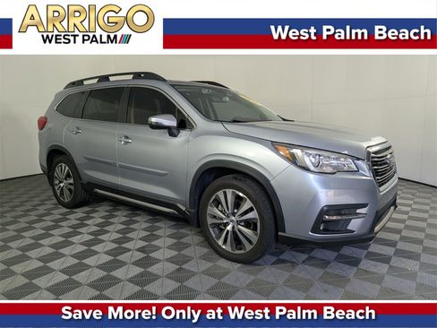 Used 2021 Subaru Ascent Limited w/ Technology Package image 1