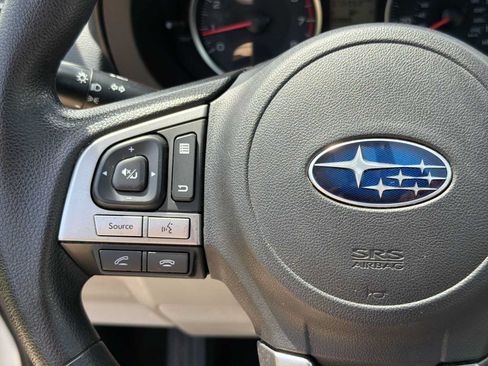 Used 2018 Subaru Forester 2.5i Premium w/ All-Weather Package AWD/4WD image 21