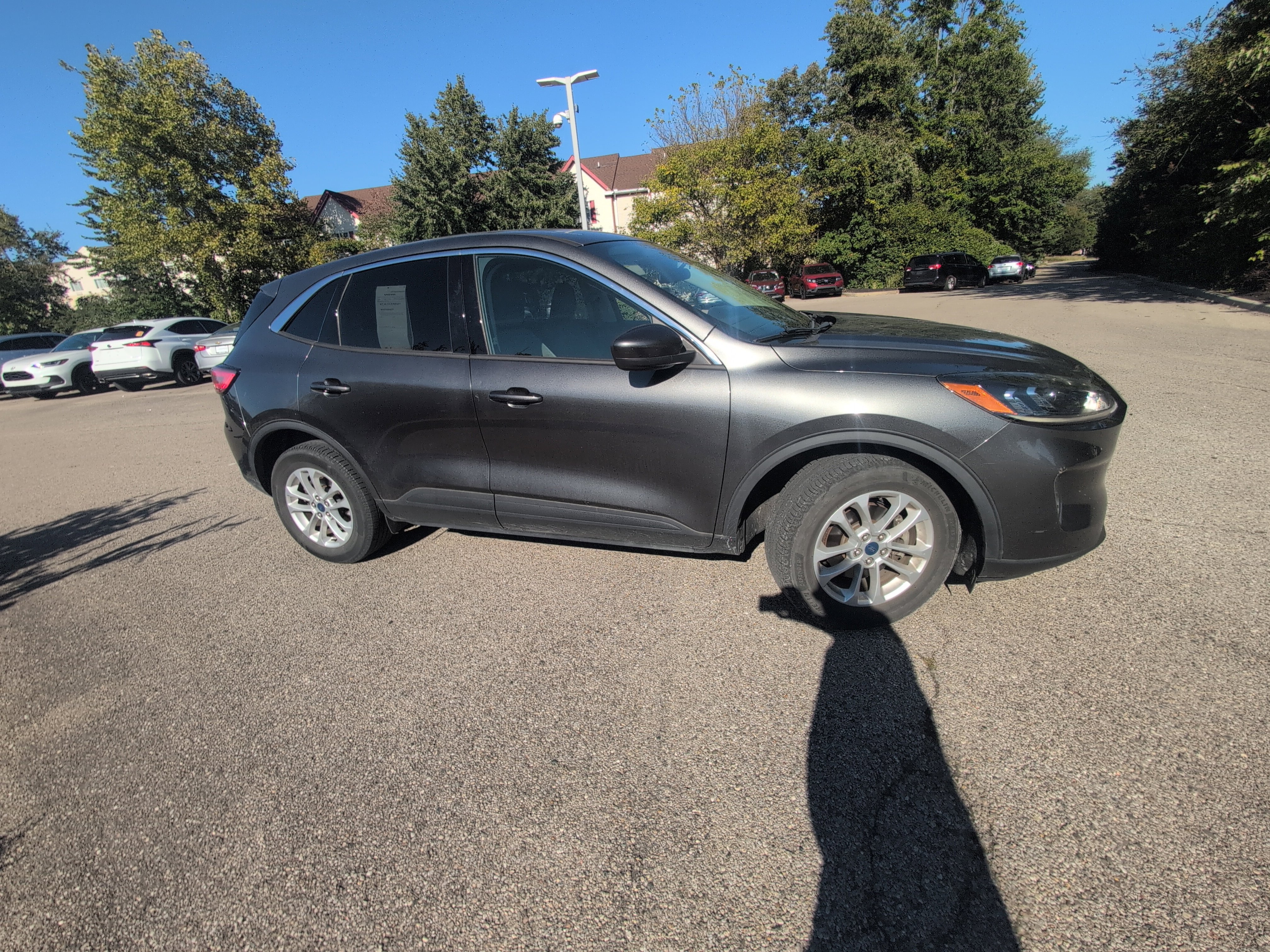 Used 2020 Ford Escape SE AWD/4WD image 18