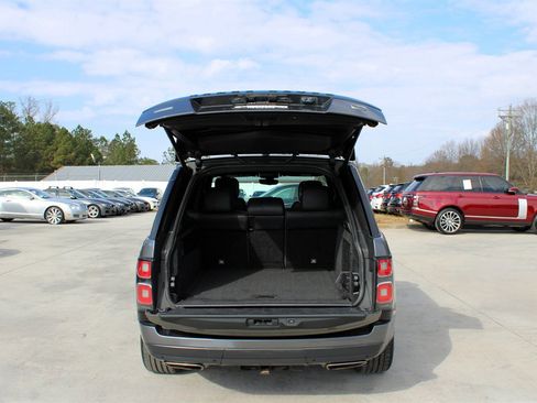 Used 2018 Land Rover Range Rover Supercharged image 37