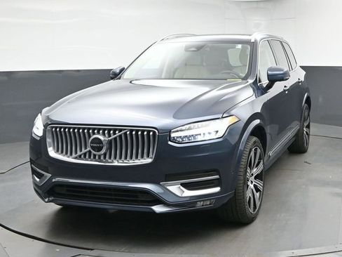 Used 2024 Volvo XC90 B6 Plus w/ Protection Package Premier AWD/4WD image 3
