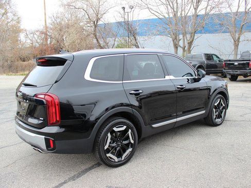 Used 2023 Kia Telluride S w/ S Sunroof Package image 13