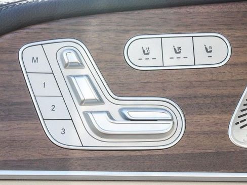 New 2025 Mercedes-Benz GLS 580 4MATIC image 23