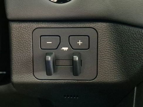 New 2026 Toyota Sequoia Platinum AWD/4WD image 17