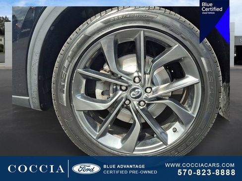 Used 2019 INFINITI QX50 Essential w/ Sensory Package AWD/4WD image 7