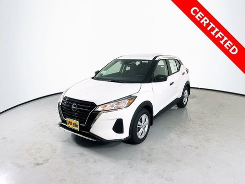 Certified 2024 Nissan Kicks S image 5
