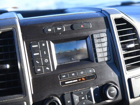 Used 2020 Ford F350 XL w/ Power Equipment Group image 28