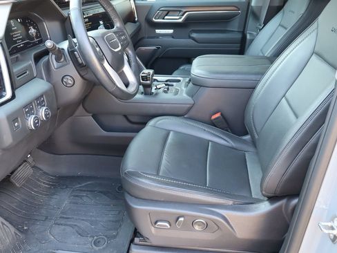 Used 2024 GMC Sierra 1500 Denali AWD/4WD image 15