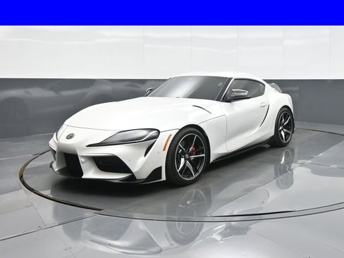 Used 2022 Toyota Supra image 3