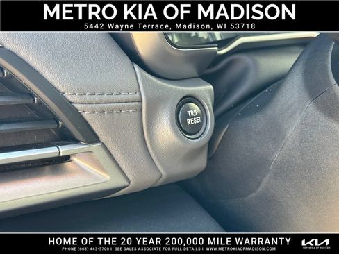 Used 2023 Subaru Outback Onyx Edition XT AWD/4WD image 13