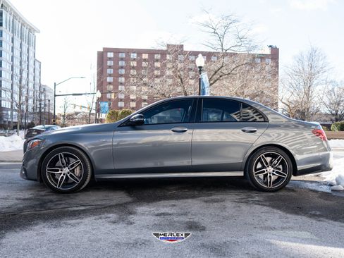 Used 2019 Mercedes-Benz E 53 AMG 4MATIC Sedan image 4