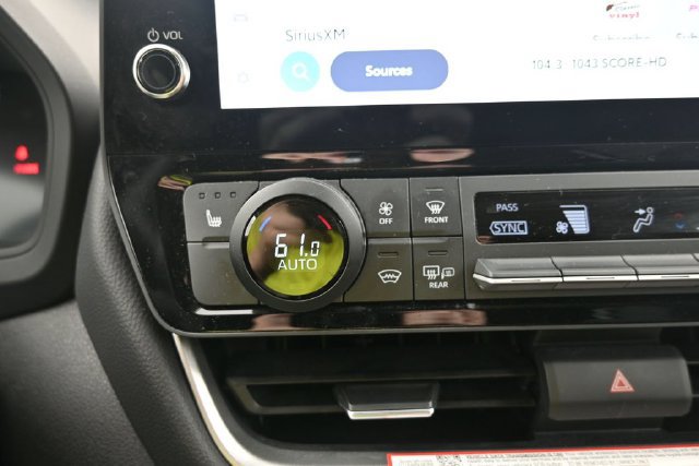 Used 2026 Toyota Grand Highlander AWD image 24